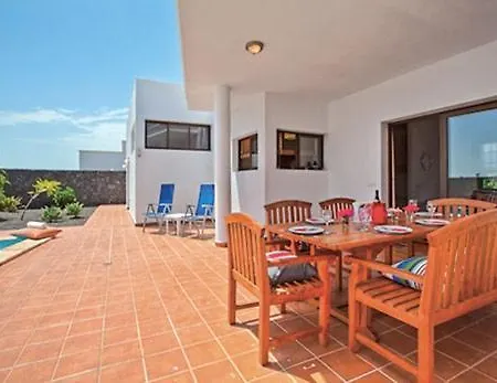 Playa Blanca Sleeps 6 Wifi Βίλα Πλάγια Μπλάνκα